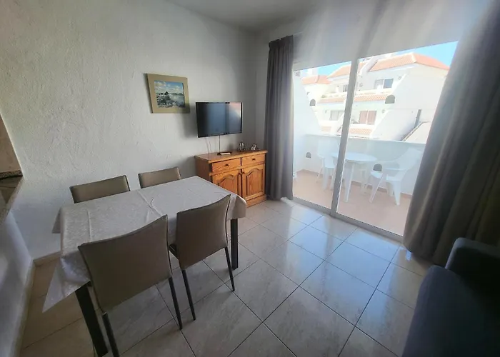 Floritas 3 Apartman Arona