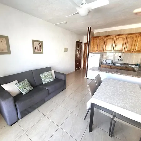 Apartment Floritas 3 *